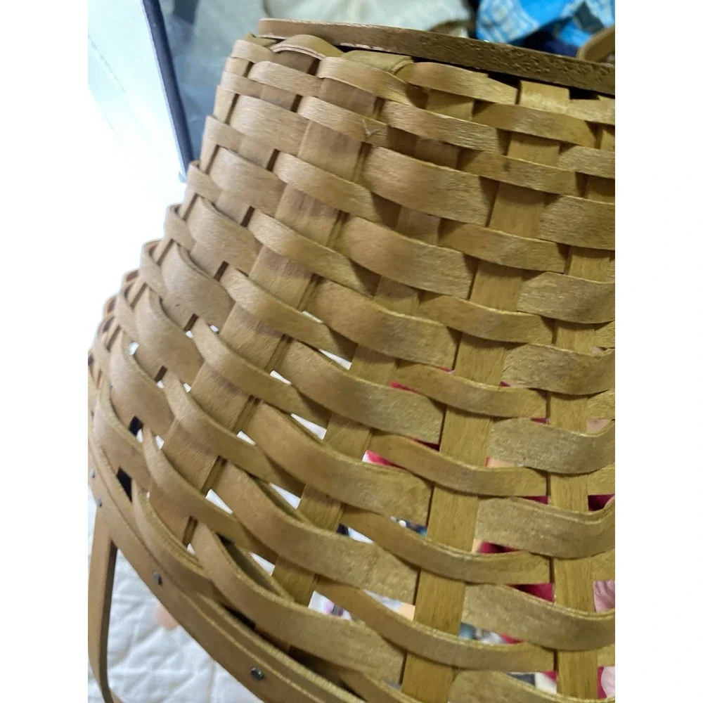 VTG Longaberger Basket Fruit Gathering Style Woven Wooden Design Woven Handle